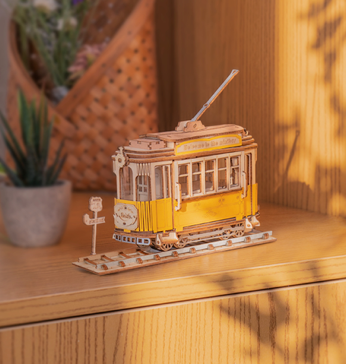 Productvisuals_Modelbouw-Robotime-tramwagen-tg5052-1