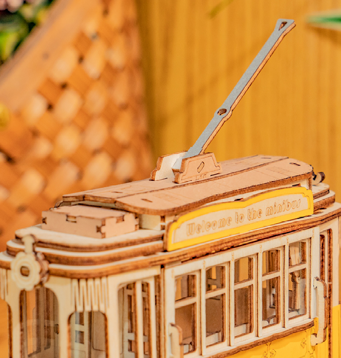 Productvisuals_Modelbouw-Robotime-tramwagen-tg5053-1