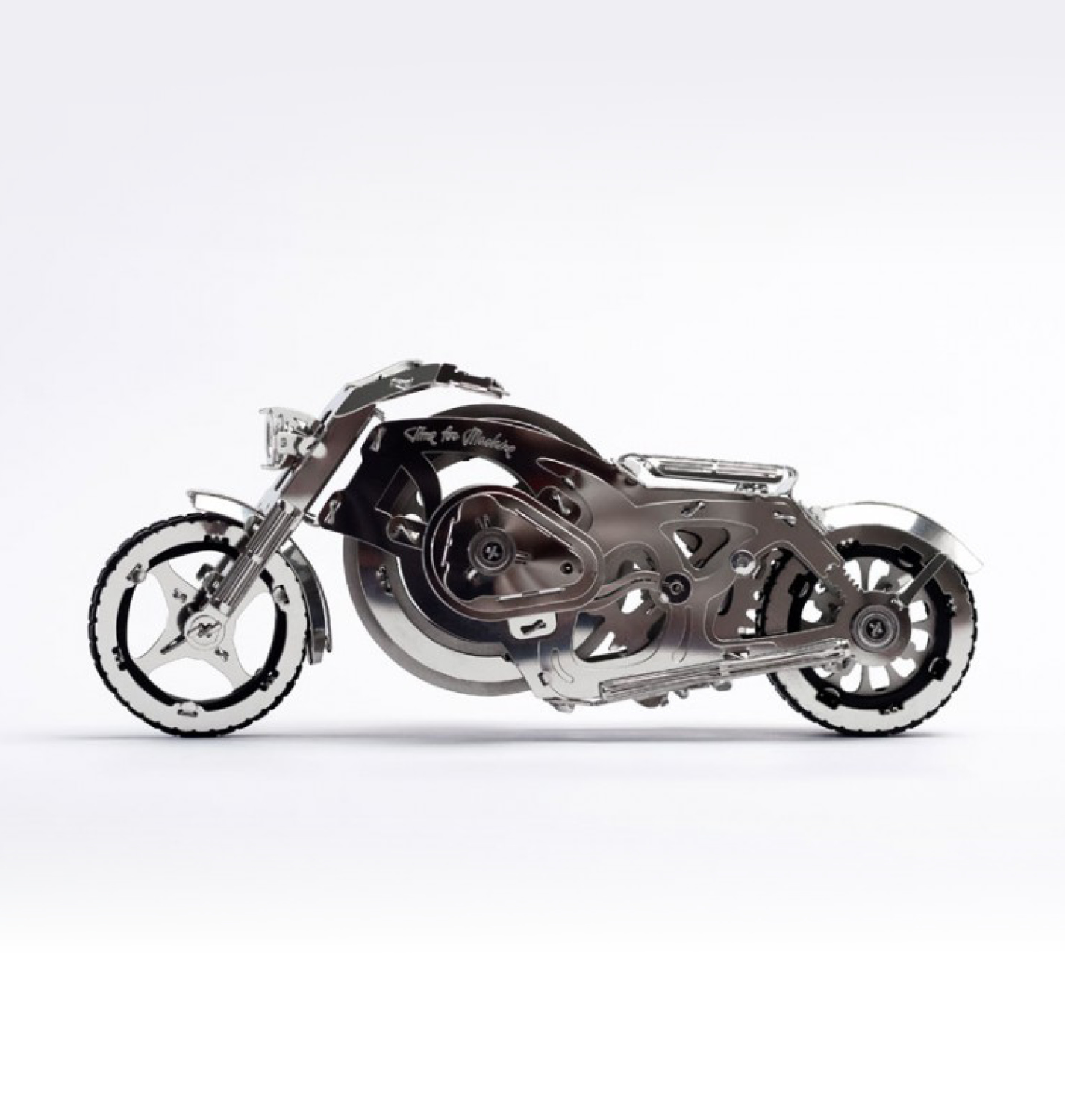 Productvisuals_Modelbouw-Time-For-Machine-chrome-rider2-1