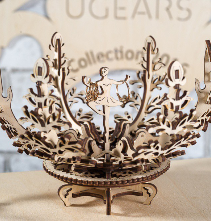 Productvisuals_Modelbouw-Ugears-mechanische-bloem5-1